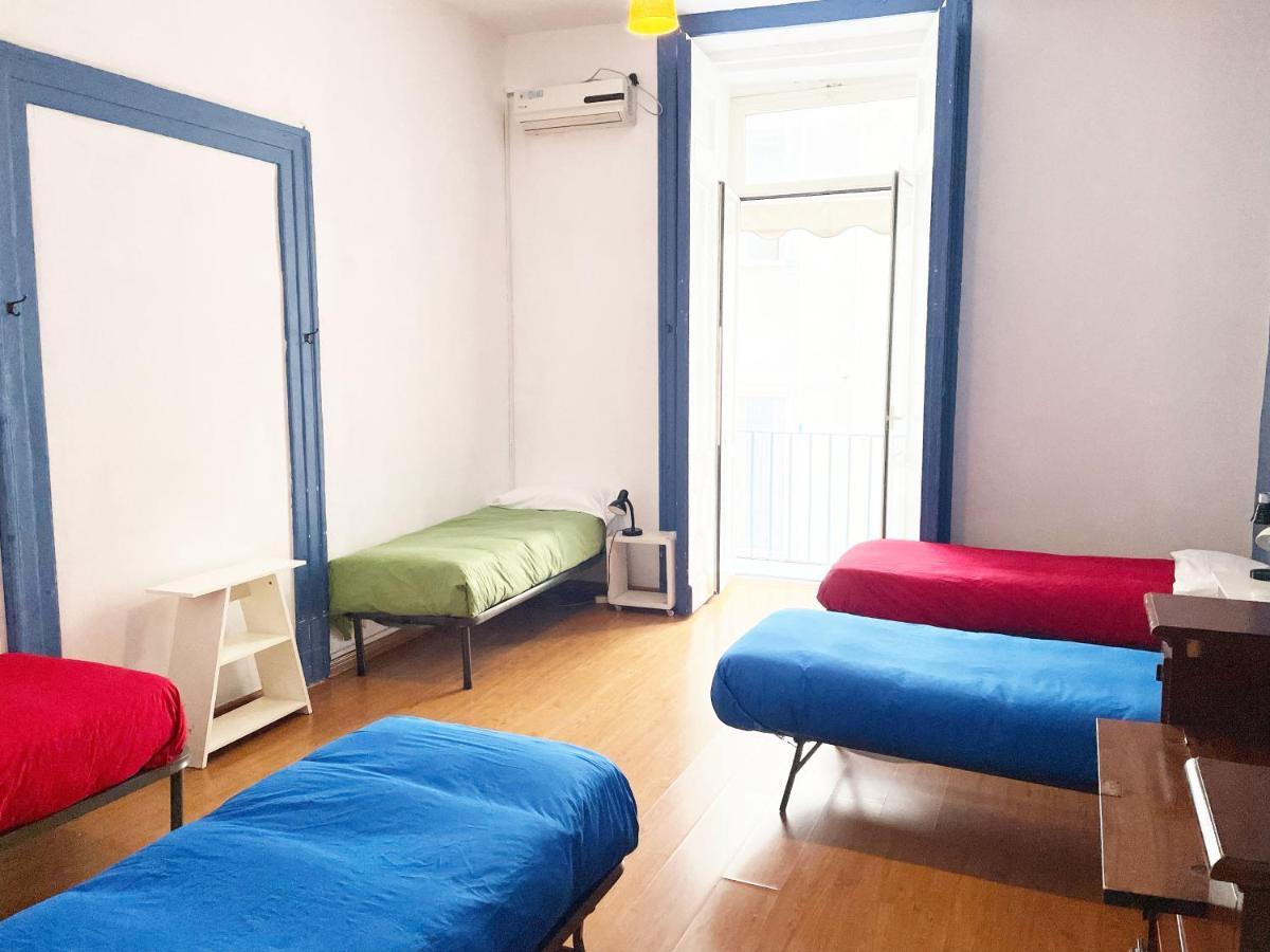 6 Small Rooms Неаполь Экстерьер фото